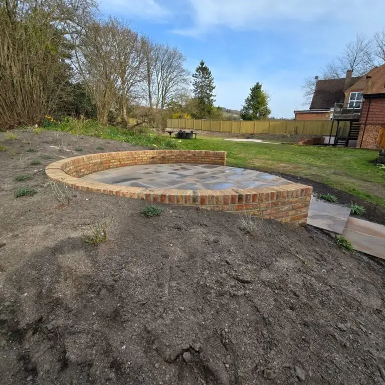 Sunken Patio Garden Project in Hollingbourne – project photo